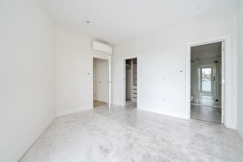 Davidson Frost-Wellings, DFW, Finchley Road, Londo