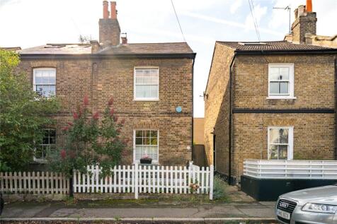 London, SW2 - property photo