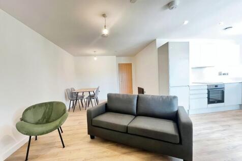 Open-Plan Living Room/Kitchen