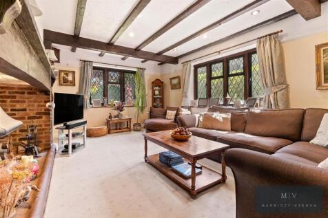 Croham Manor Road 78 MV-10.jpg