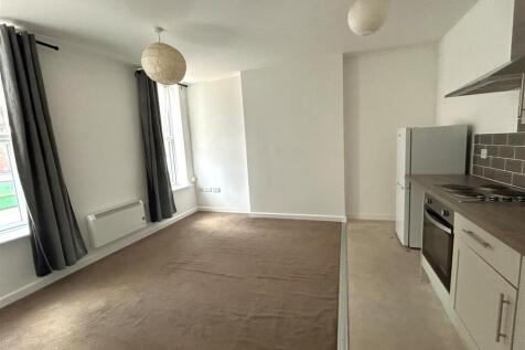 LoungeKitchen.jpeg
