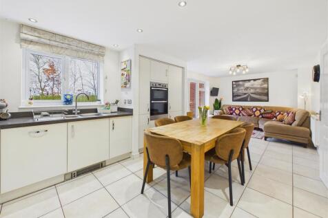 Open Plan Living Kitchen