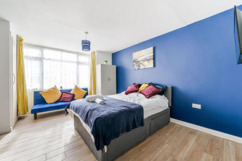 Studio flat on Stratford Road, UB2, Southall, UB2, £1,450/mo