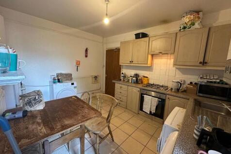 WhatsApp Image 2025-03-05 at 11.33.23 AM.jpeg