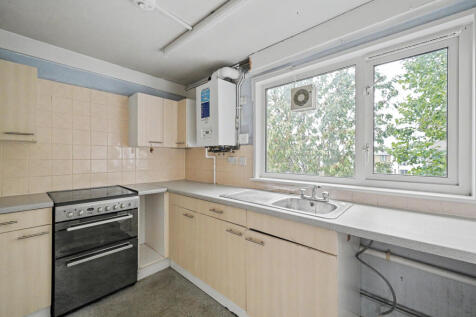 42 Musquash Way, Hounslow, Middlesex, TW4 7PQ