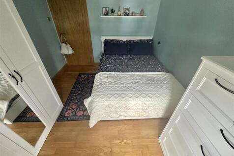 Bramleys Estate Agents - Independent Chapel - Heck