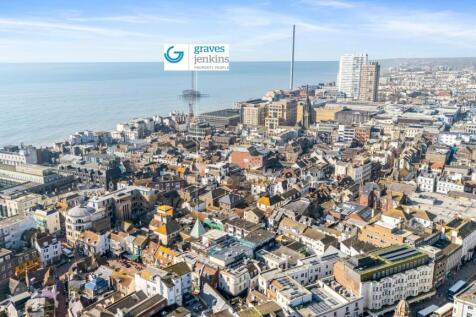 Brighton Square 20-002LOGO.jpg
