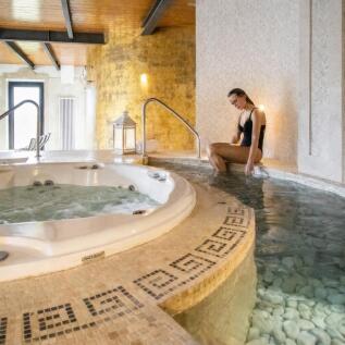 Kneipp and jacuzzi