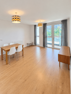 Living-Dining-03-Full-room-portrait