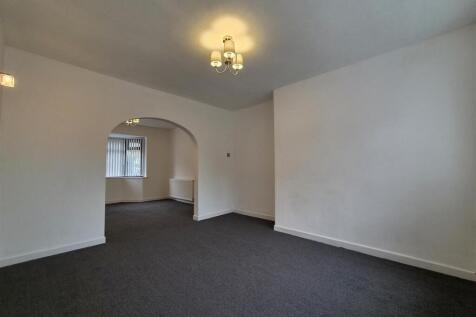 Milton Avenue, Millbrook, Stalybridge photo 3