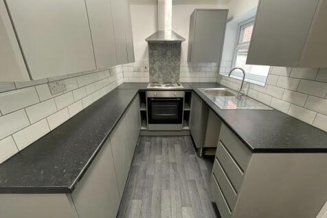 Scarisbrick Street, Wigan, WN1 2BS photo 5