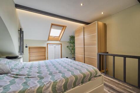 bank terrace BW 10.jpg