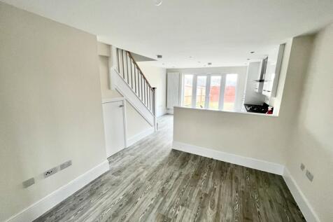 Thurso Way, Lubbesthorpe, LE19 photo 3