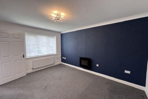 32 Truno Close, Blackpool, FY3 0EP photo 3