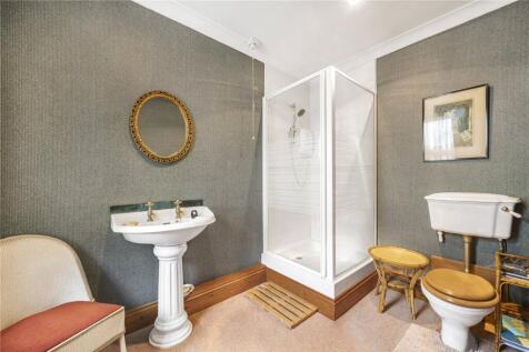 Bedroom One En Suite