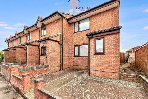 2 Bedroom End Terrace for Sale