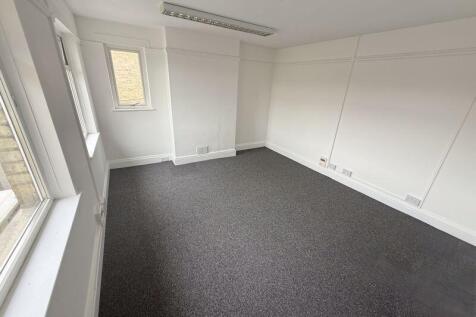 Office space first floor x4