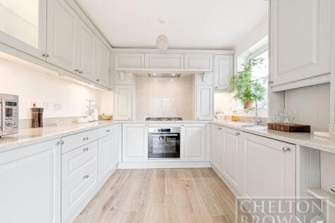 Kitchen &amp; Diner