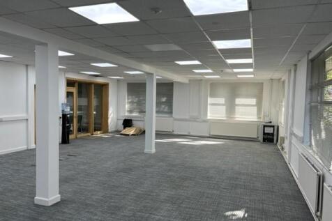 Office to rent Image 3