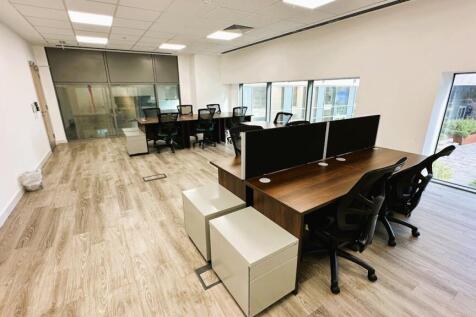 5 Onyx 102 Camley Street London N1C 4PF  interna