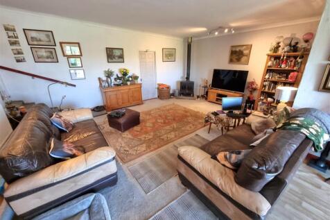 Sitting room.jpg