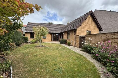 Bristol, BS35 - property photo