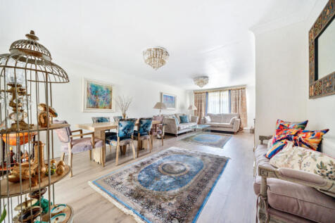 37-681515e64907f-...