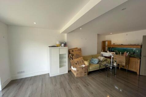 Mountfield, Witney photo 5