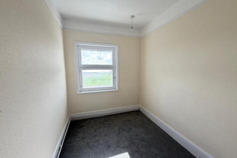 South Terrace, Littlehampton, BN17 photo 5