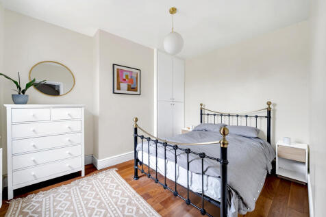 Whitestile Road (...