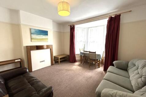 30 Penrose Road, Falmouth, TR11 photo 4