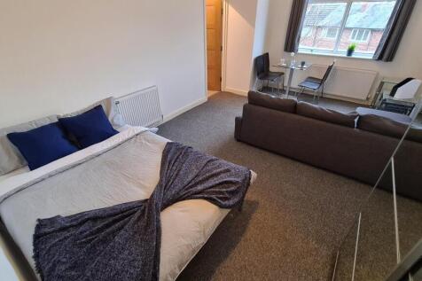 property_photo_01_16x9.jpg