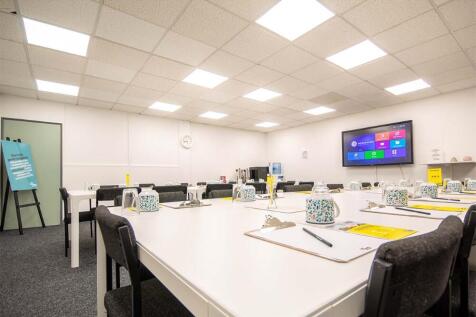 Serviced Office to rent Image 5