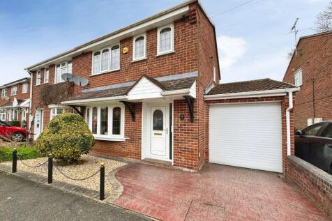 Click to visit Rightmove listing