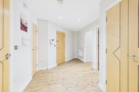 CAM05016G0-PR0036-ST