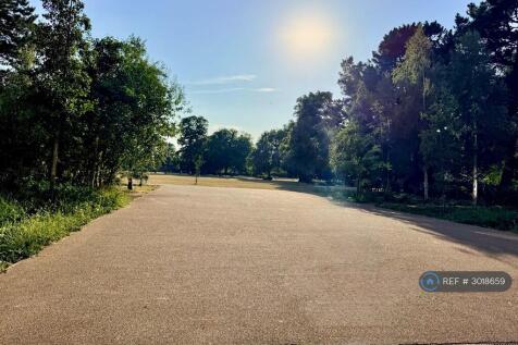 Park Behind Cranston Court