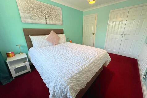 Facetune_11-07-20...