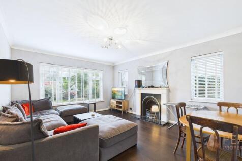 Living / Dining Room