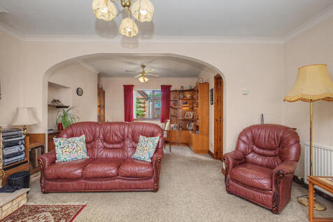 331451