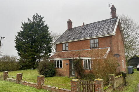 Saxmundham, IP17 - property photo