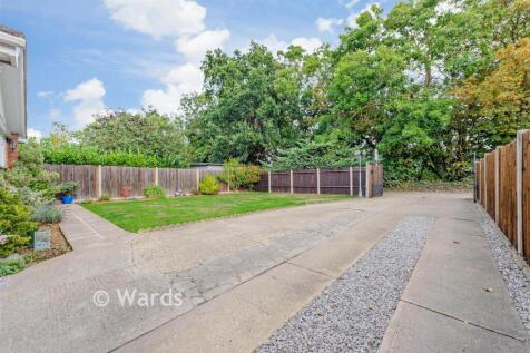Driveway/Parking