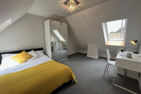 4 Double Bedrooms