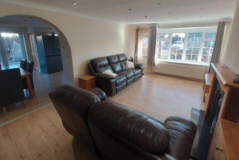 Lea Way, Huntington, York photo 3