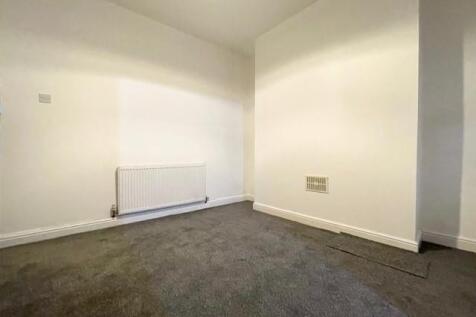 Ivy Leigh, L13 photo 5
