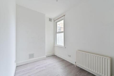 Vant Road, Tooting, London, SW17 photo 4