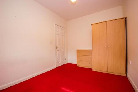 1 St Botolphs Crescent (11).jpg