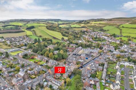 5 James Street Alyth-14.JPG