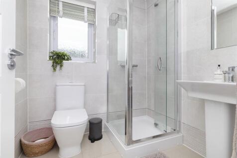 En Suite Shower Room