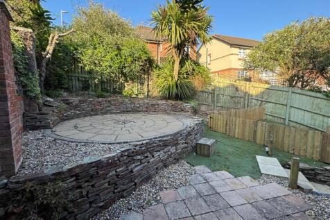 100 Penmere Drive Garden