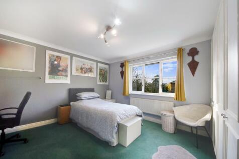 Bedroom Twodp (Portal Size) (1).jpg